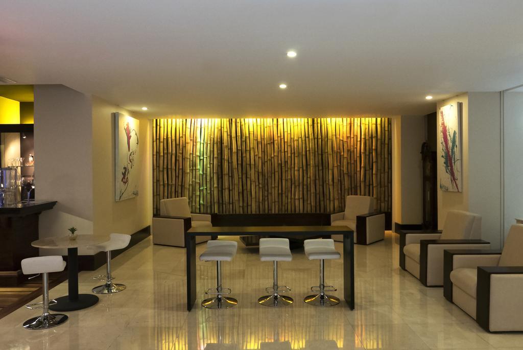 Torres Del Lago Suites And Apartments San José Exterior foto