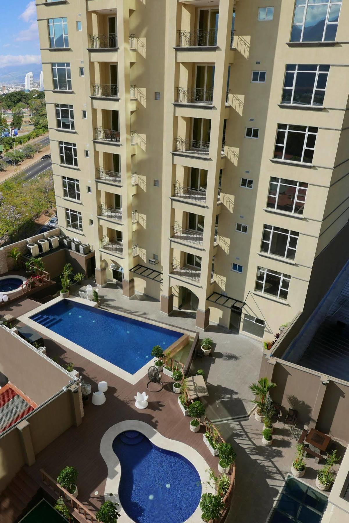 Torres Del Lago Suites And Apartments San José Exterior foto